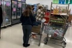 helping-customers